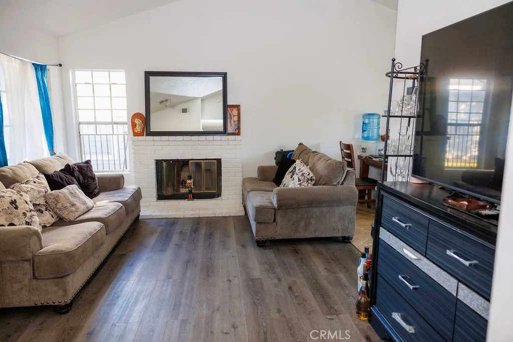 575 Prairie, Perris, California 92571 home-pic-1